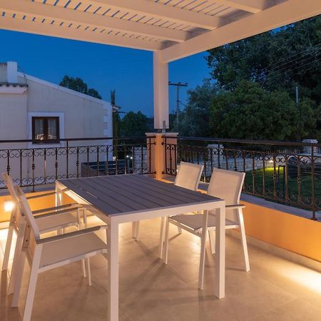 Onore Luxury Suites Kato Korakiana المظهر الخارجي الصورة